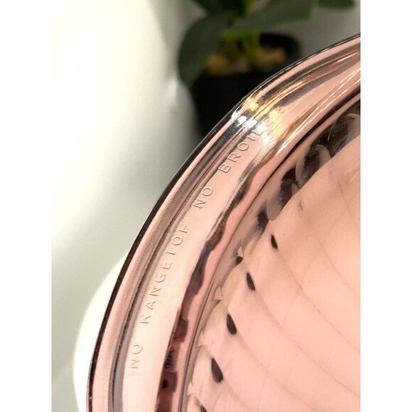 Pyrex Visions 024-S Ribbed Cranberry 2qt Round Casserole Dish with Lid - Picture 8 of 9